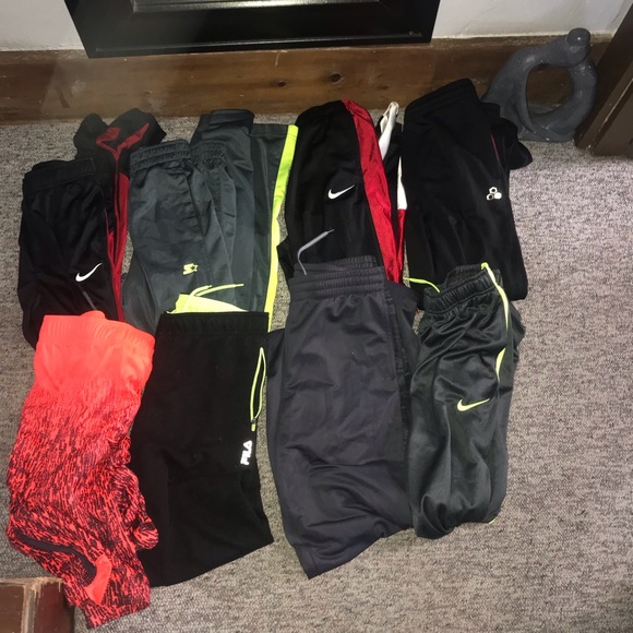 Lots of boys clothes - Picture 4 of 5